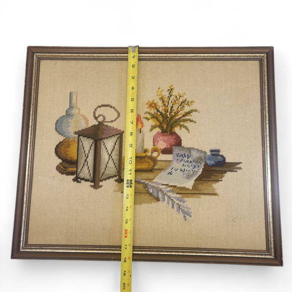 Rare Vintage Crewel Table Scape Art Handmade Embroidery Needlework Fine Detail - Picture 4 of 9